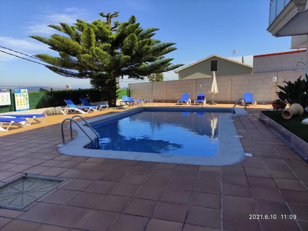 Hotel Miramar 2** Superior Playa de la Lanzada Bagian luar foto