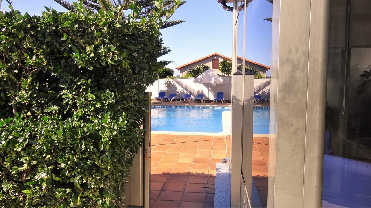 Hotel Miramar 2** Superior Playa de la Lanzada Bagian luar foto