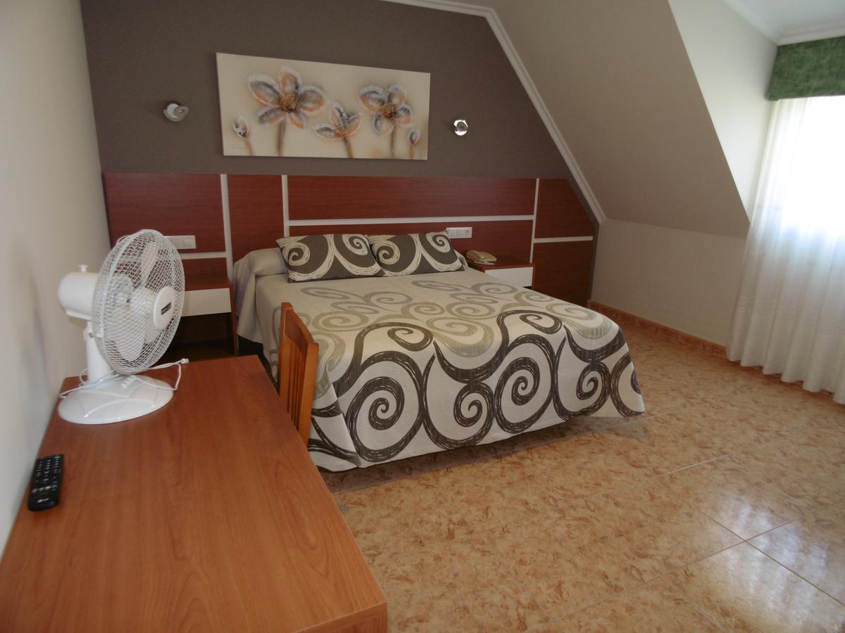 Hotel Miramar 2** Superior Playa de la Lanzada Bagian luar foto